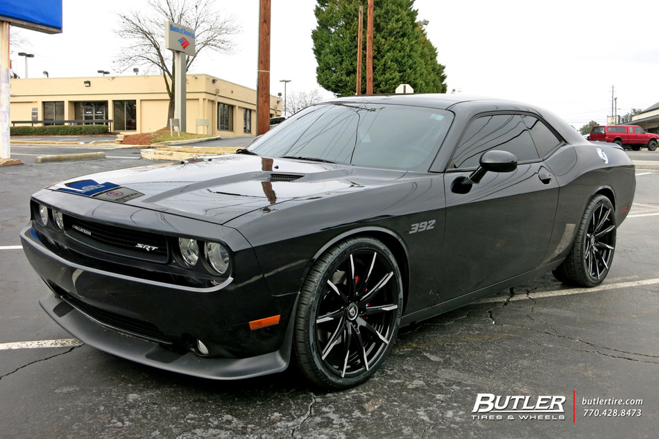 Dodge Challenger With 22in Lexani Css15 Wheels Exclusively From Butler