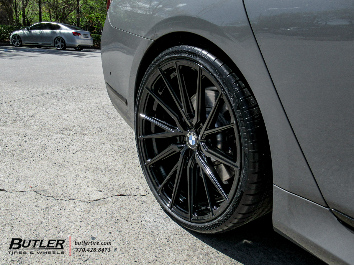 BMW 750I with 22in Vossen HF4T wheels and Michelin Pilot Sport 4s Tires