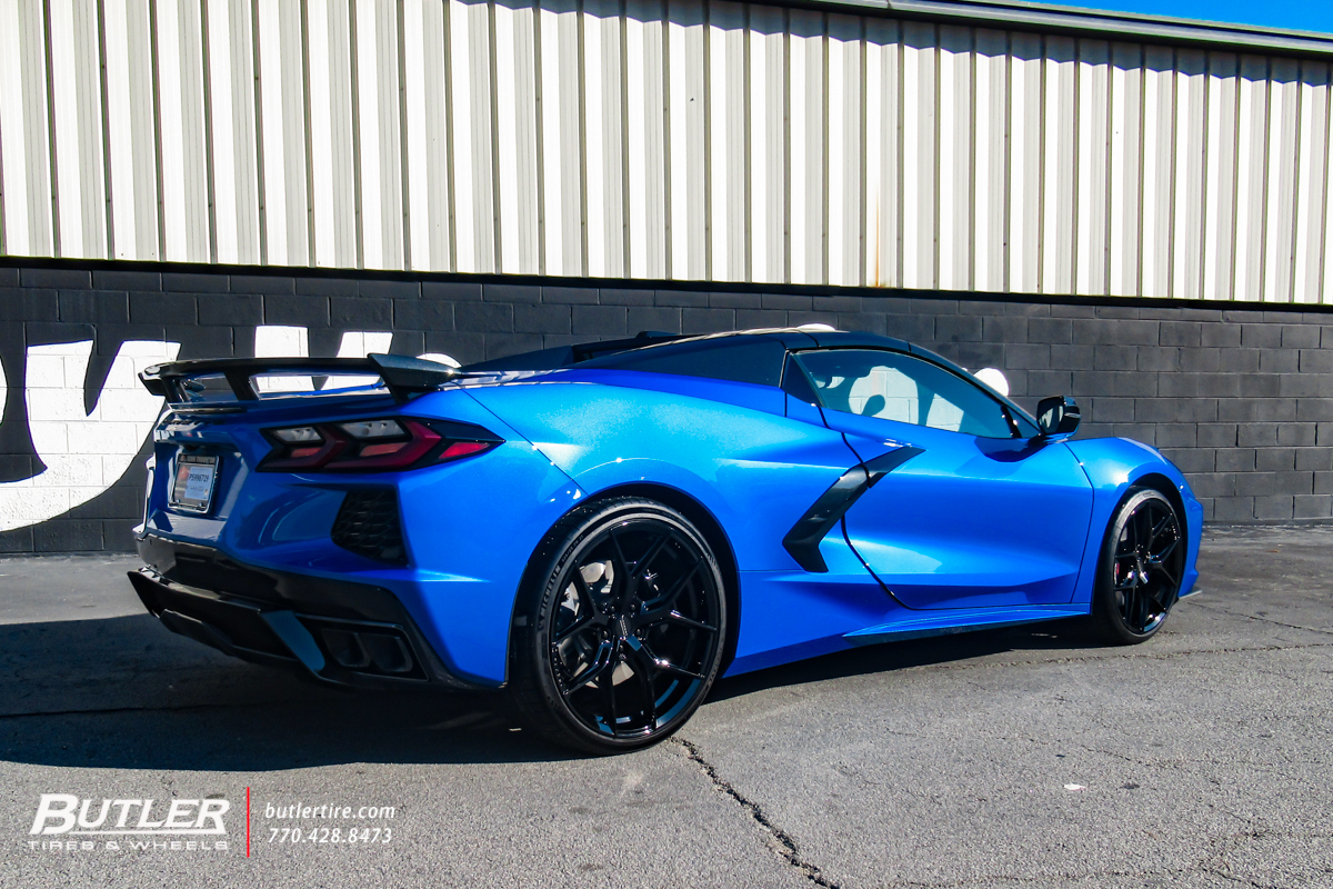 Chevrolet Corvette with 20in Vossen HF5 Wheels and Michelin Tires