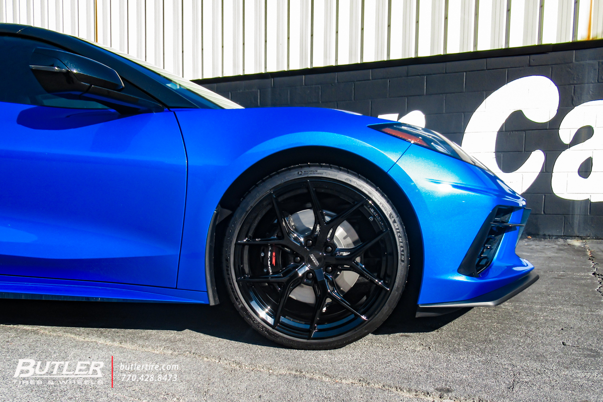 Chevrolet Corvette with 20in Vossen HF5 Wheels and Michelin Tires