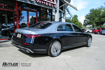 Mercedes S680 Maybach with 22in AG Luxury AGL78 Chrome Wheels and Continental Tires