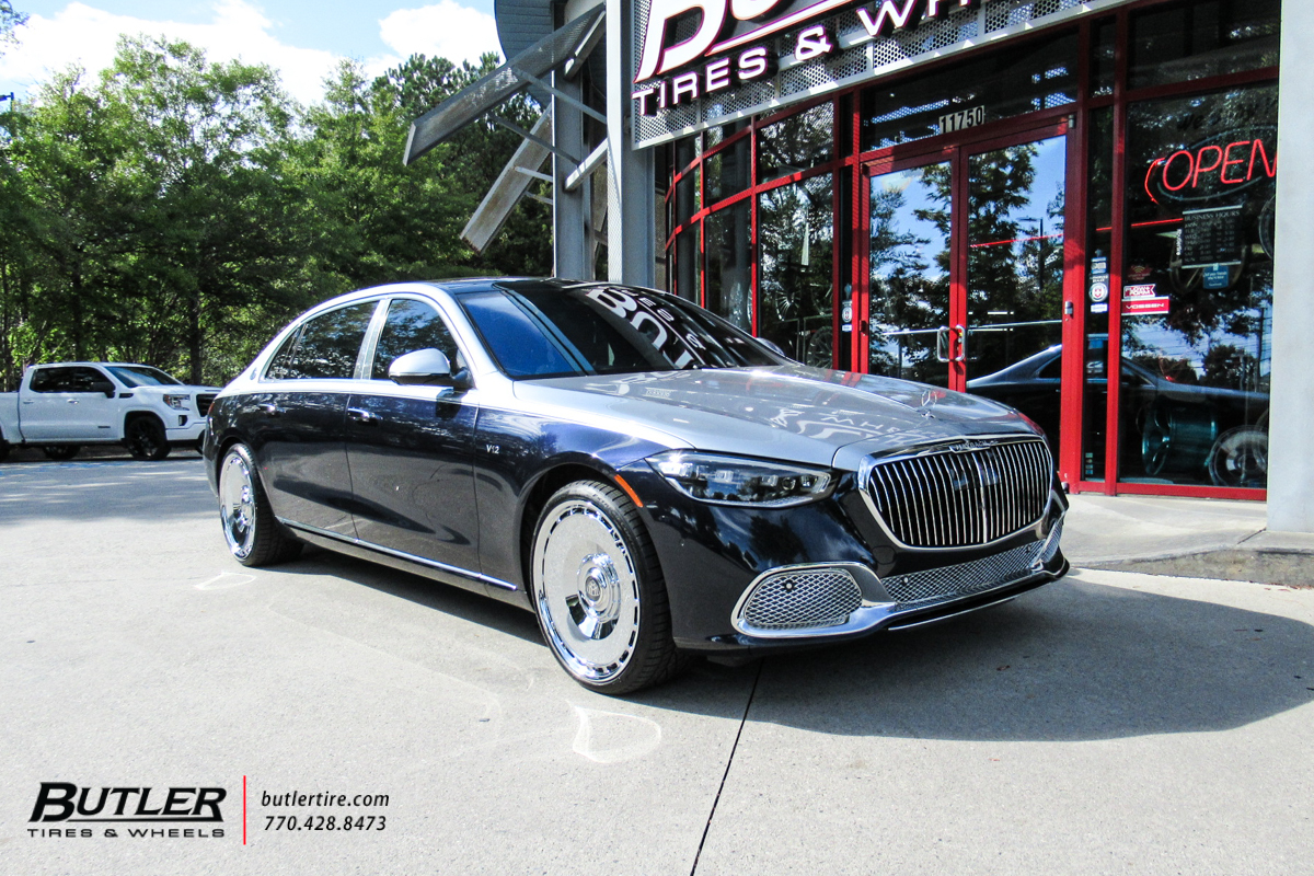 Mercedes S680 Maybach with 22in AG Luxury AGL78 Chrome Wheels and Continental Tires